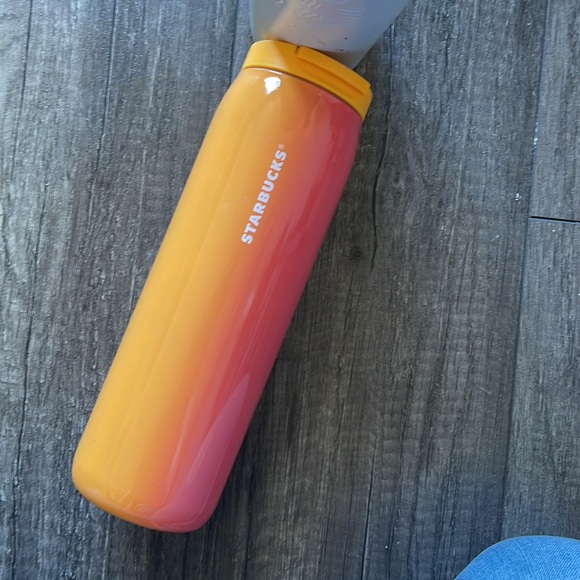 Starbucks Cup Bundle - gently used - Picture 5 of 9